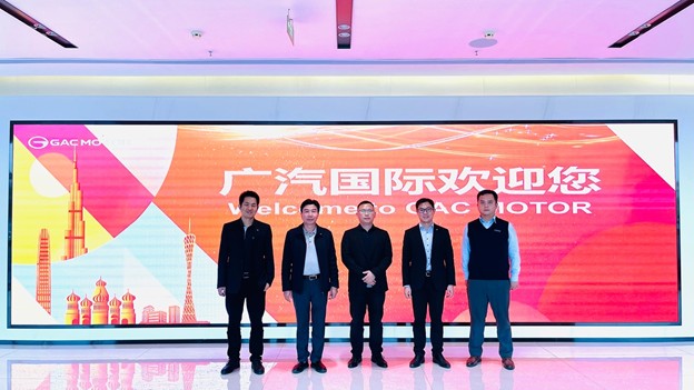 在國家“一帶一路”政策和加強發展中亞經濟的大背景下，經粵科云與廣汽國際雙方領導和團隊的多次溝通協調，就共同開拓中亞各國和俄羅斯的新能源產品市場，促進雙邊貿易，協同中歐班列國際物流打造一站式跨境“廣東-中亞”數字化供應鏈經貿平臺等，達成一系列合作，并于2024年1月5日正式簽署戰略合作協議。